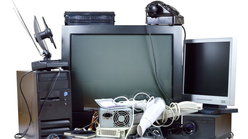 Ilustracja do informacji: Zbiórka odpadów wielkogabarytowych oraz zużytego sprzętu elektronicznego i elektrycznego